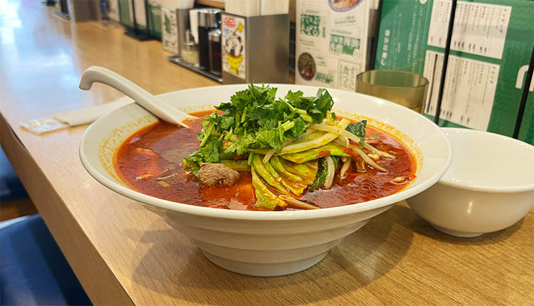 激辛麻辣肉麺（マーラーニクメン）