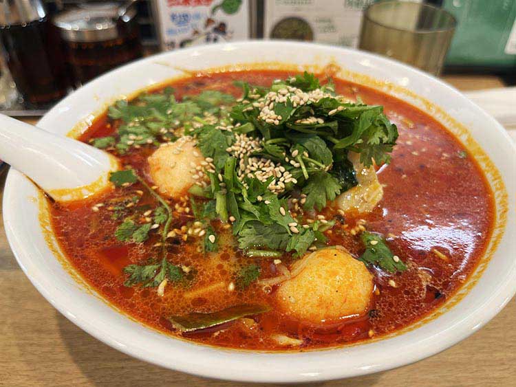 激辛麻辣湯（マーラータン）