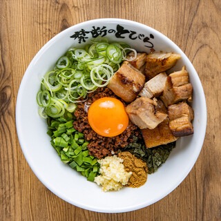 台湾まぜそば禁断のとびら池袋東口総本店