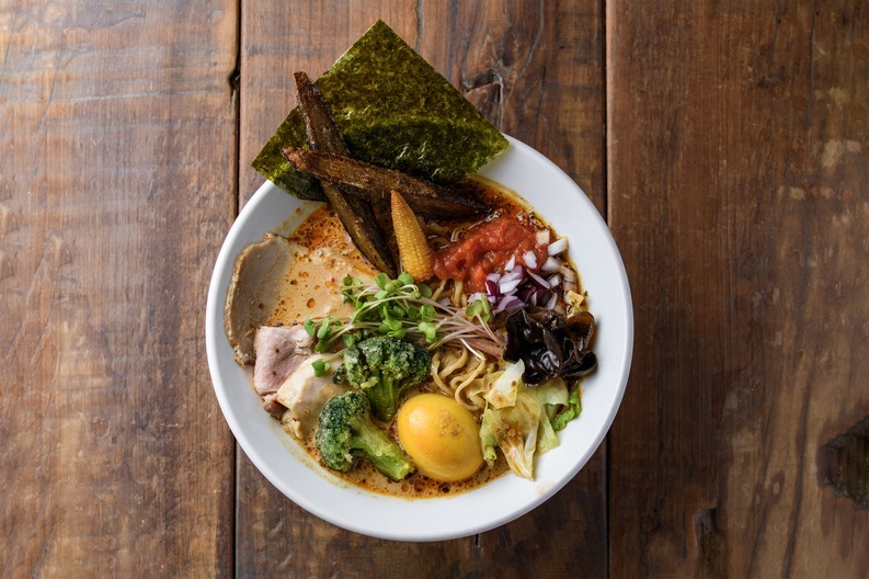 スパイスラーメン 点と線.