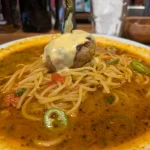 「パスタラボンバ トウキョウ」門前仲町に誕生！爆弾ミートボールと辛旨スープの新感覚パスタ