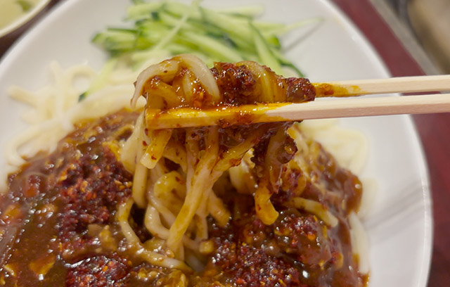 天然居 日本橋 ジャージャー麺定食