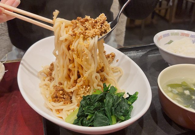 天然居 日本橋 自家製汁なし担々麺定食