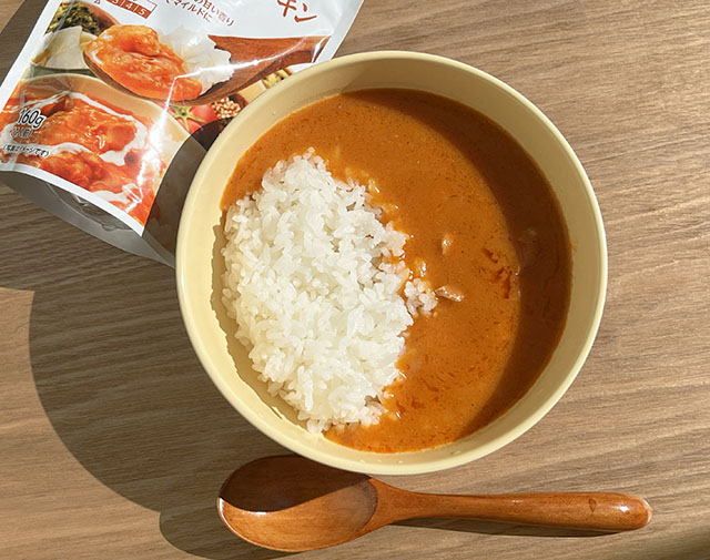 みなさまのお墨付き　まろやかなコクと旨み クリーミーバターチキンカレー