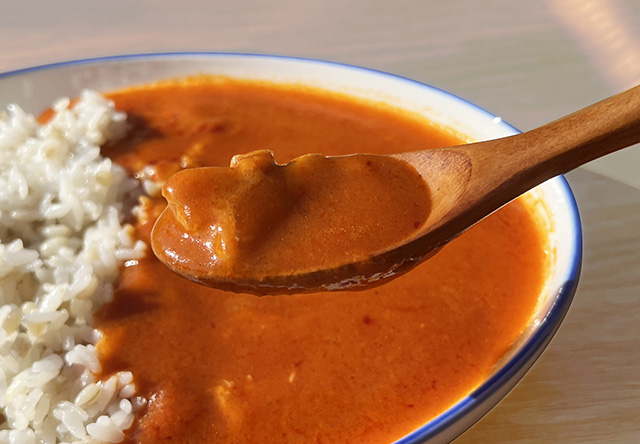完熟トマトとバターのコク バターチキンカレー