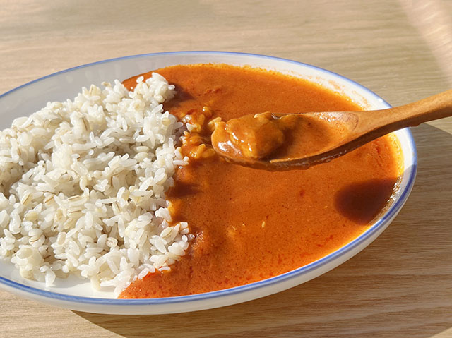 完熟トマトとバターのコク バターチキンカレー