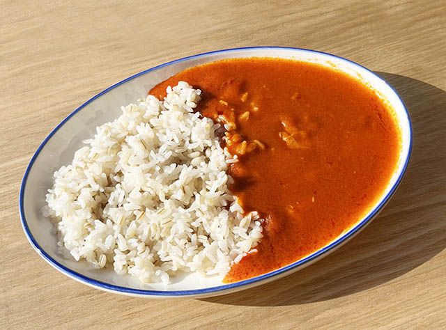 完熟トマトとバターのコク バターチキンカレー